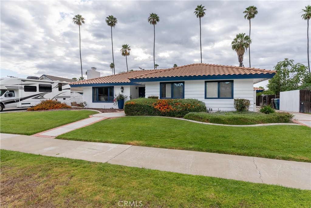 4967 Chapala Drive Riverside, CA 92507 - Photo 7 of 34