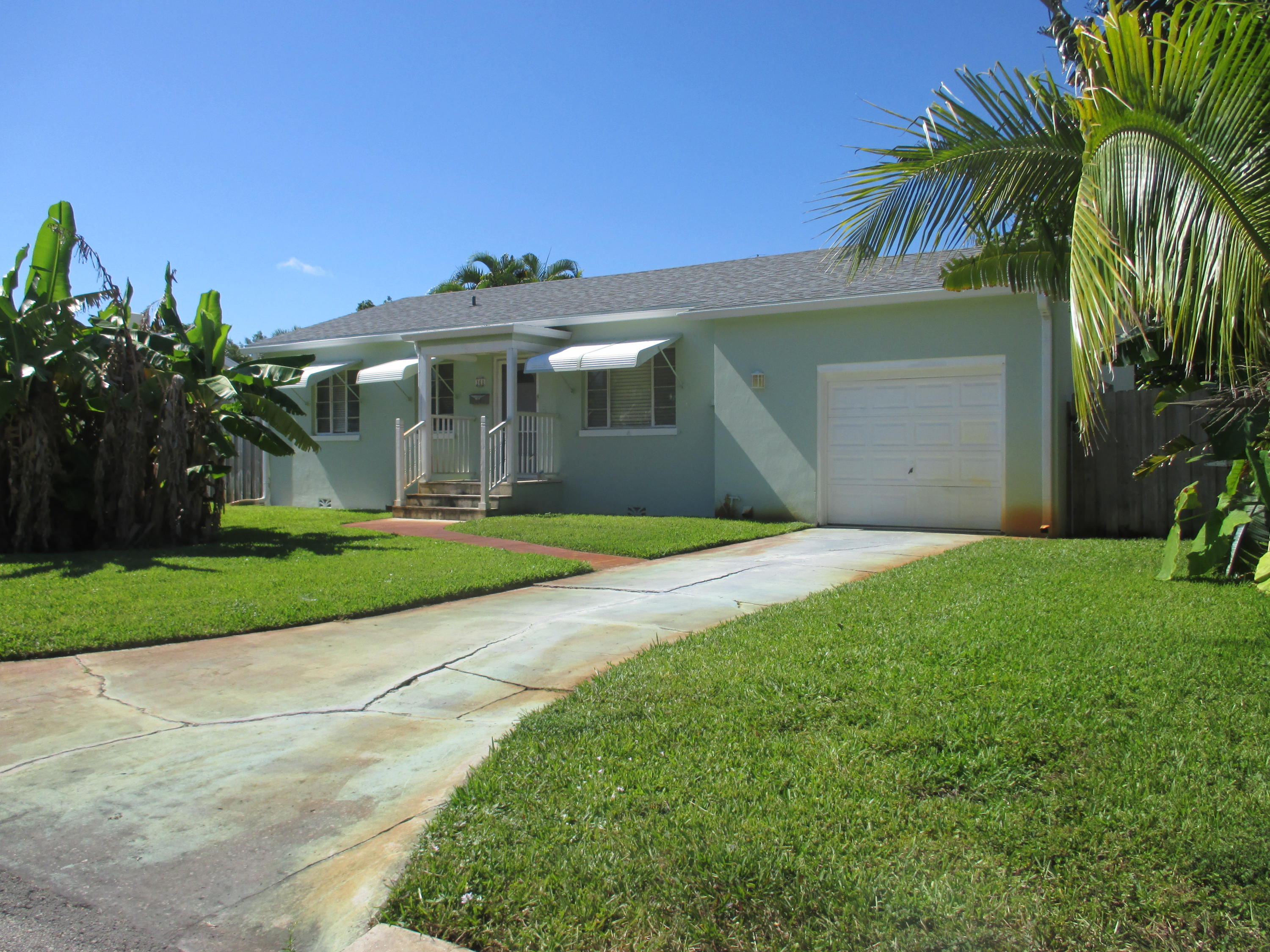 360 Ellamar Road West Palm Beach, FL 33405 - Photo 2 of 41 IMG_3570
