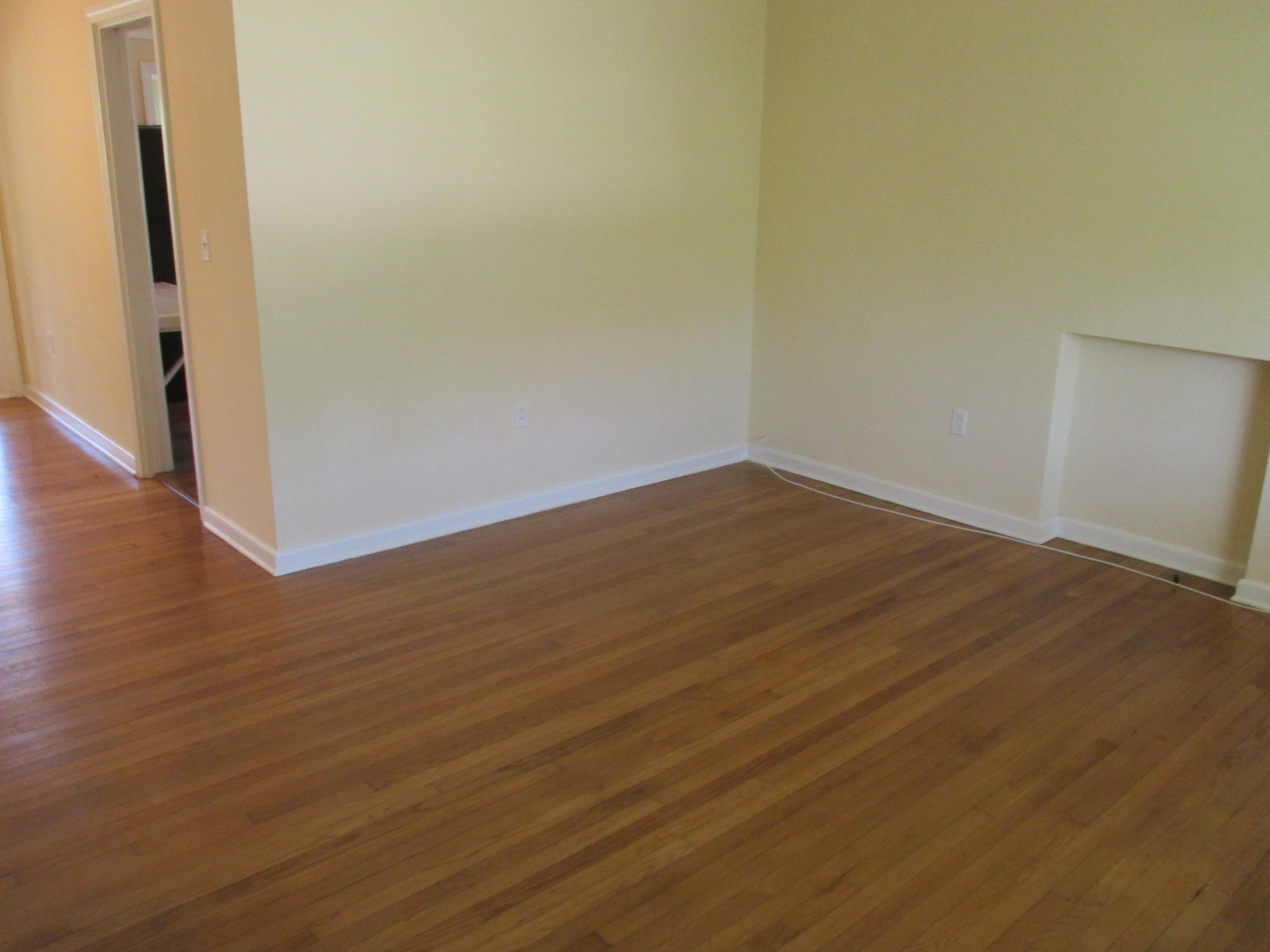 360 Ellamar Road West Palm Beach, FL 33405 - Photo 4 of 41 IMG_3576