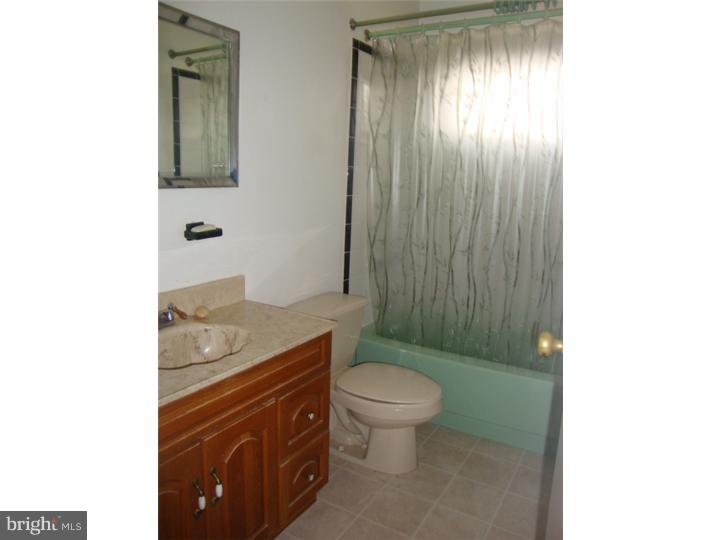 53 Endicott Road Hamilton, NJ 08690 - Photo 11 of 13