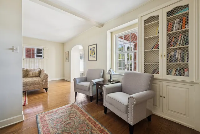 $1,199,000 | 2754 Ridge Avenue, Evanston, IL 60201