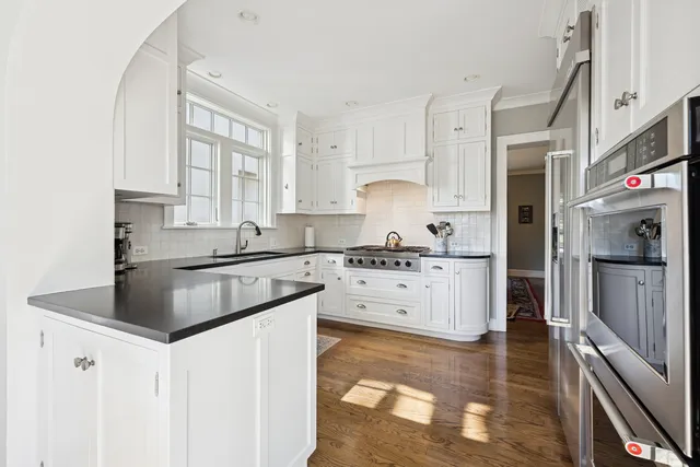 $1,199,000 | 2754 Ridge Avenue, Evanston, IL 60201