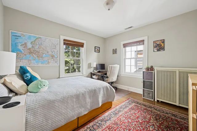 $1,199,000 | 2754 Ridge Avenue, Evanston, IL 60201