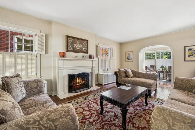 $1,199,000 | 2754 Ridge Avenue, Evanston, IL 60201