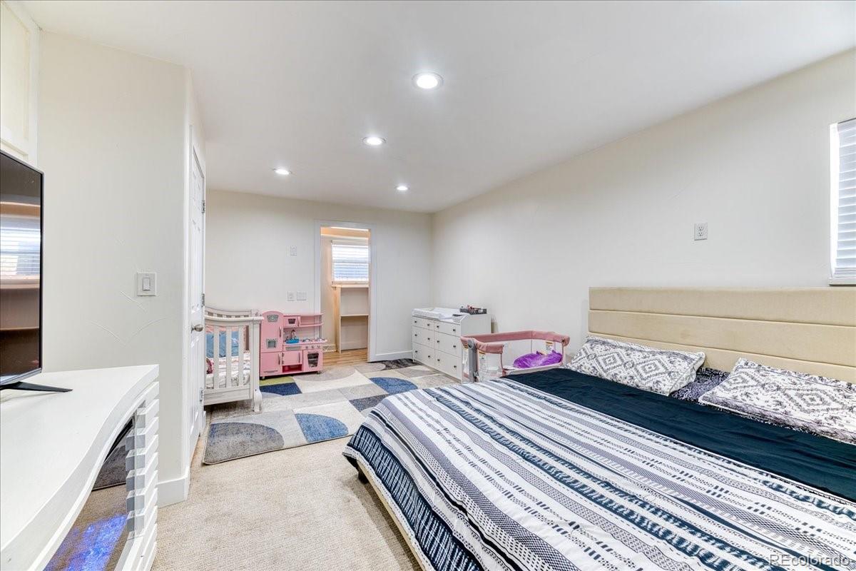 7621 Granada Road Denver, CO 80221 - Photo 17 of 49