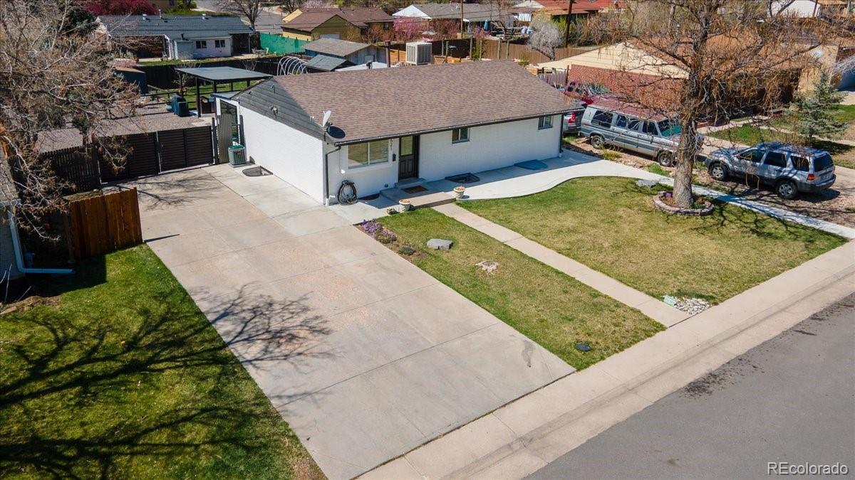 7621 Granada Road Denver, CO 80221 - Photo 7 of 49