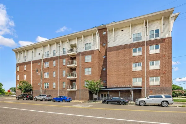$230,000 | 426 North Front Street, Unit 104, Memphis, TN 38103