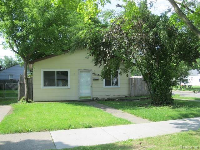 14462 Toepfer Road Warren, MI 48089 - Photo 2 of 22 264-006849 FRONT (2).jpg