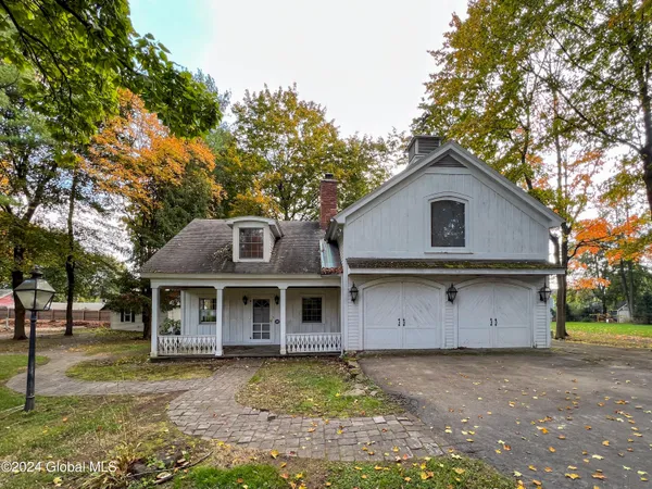 $7,500,000 | 660 North Broadway, Saratoga Springs, NY 12866