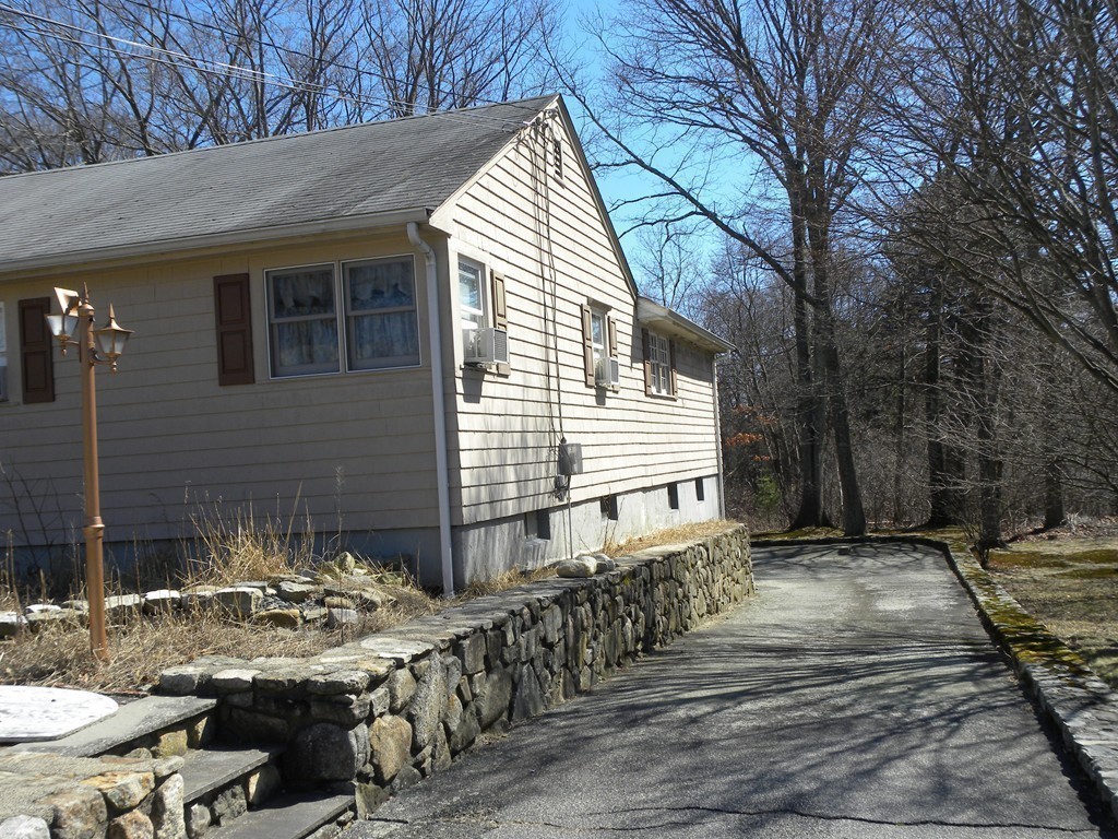 30 Fenelon Road Framingham, MA 01702 - Photo 11 of 19 Gallery Image 11