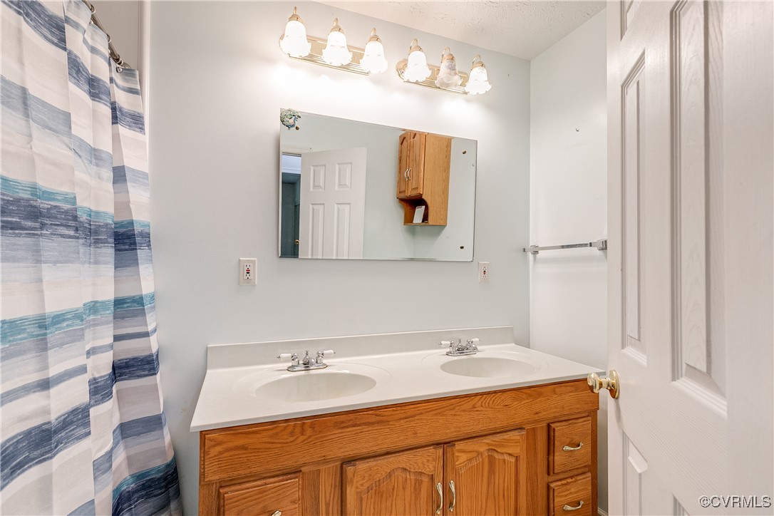 18525 Frog Level Road Ruther Glen, VA 22546 - Photo 28 of 49 Gallery Image 28