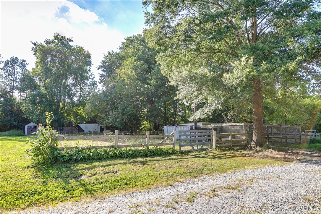 18525 Frog Level Road Ruther Glen, VA 22546 - Photo 40 of 49 Gallery Image 40