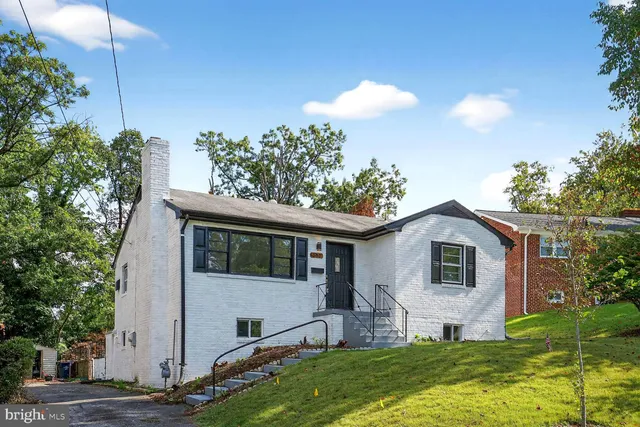 $454,000 | 107 Onondaga Drive, Oxon Hill, MD 20745