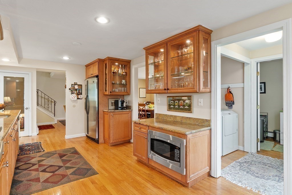 8 Robbin Road Canton, MA 02021 - Photo 12 of 42 Gallery Image 12
