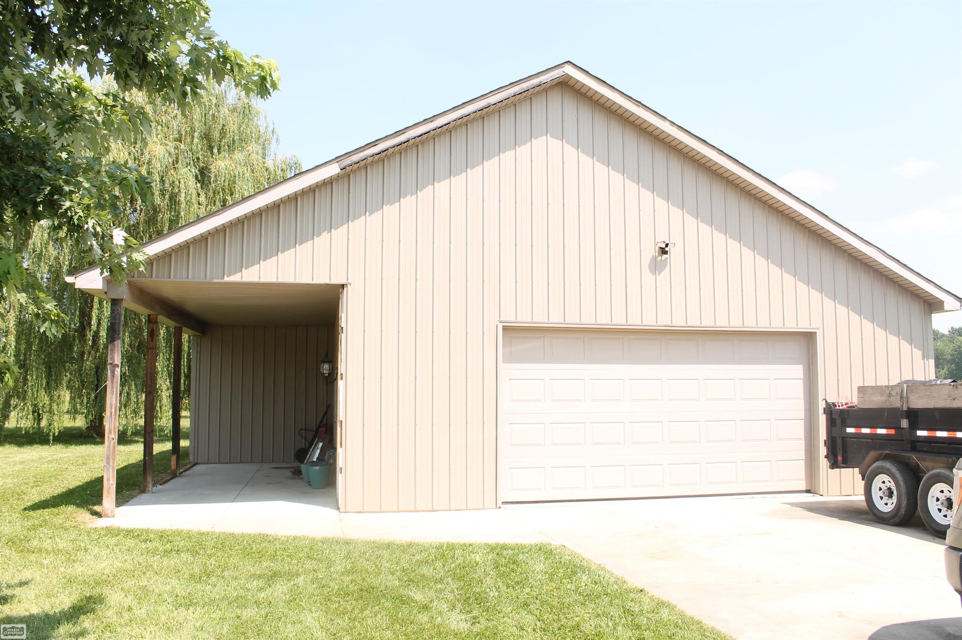15328 Terry Road Allenton, MI 48002 - Photo 4 of 32