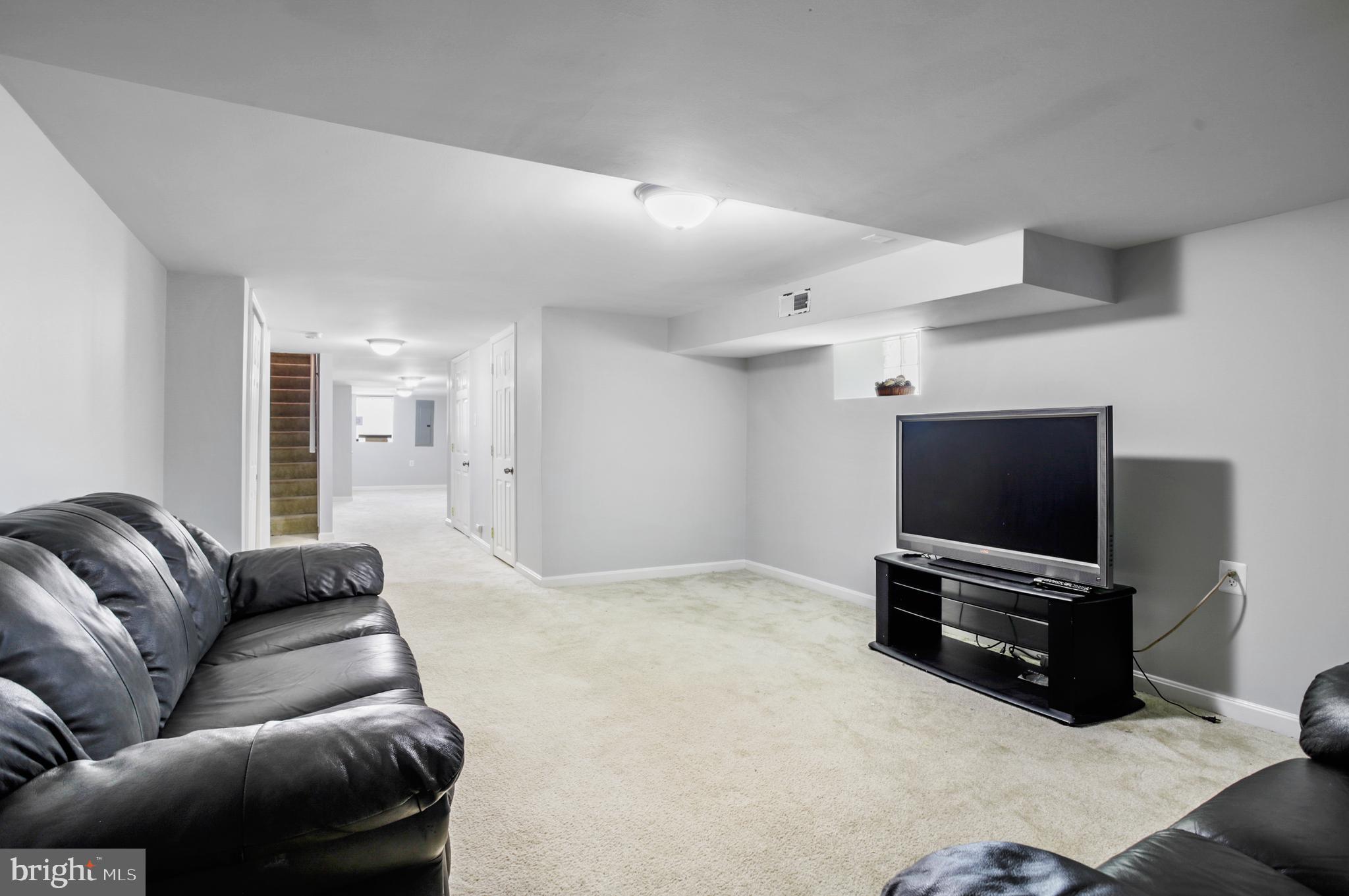 2516 Queen Anne Road Baltimore, MD 21216 - Photo 25 of 26