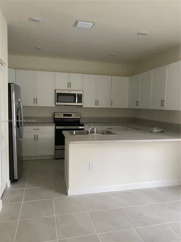 $2,650 | 3428 West 113th Street, Hialeah, FL 33018