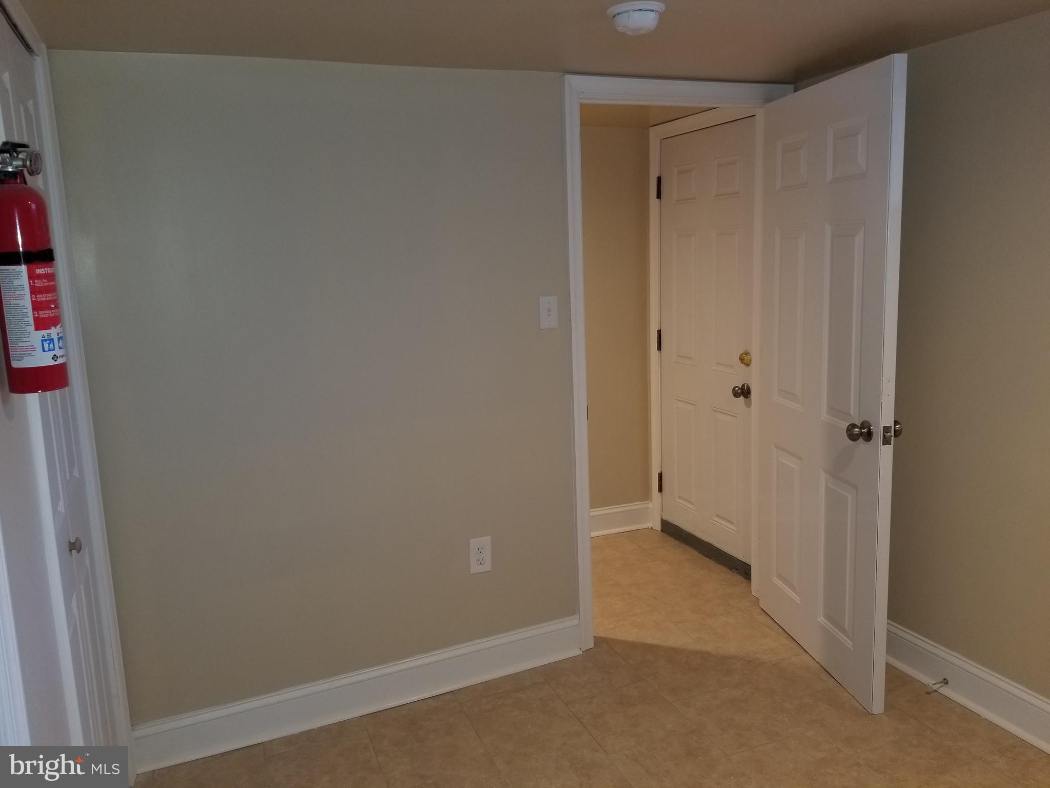 5413 Angora Terrace Philadelphia, PA 19143 - Photo 10 of 37