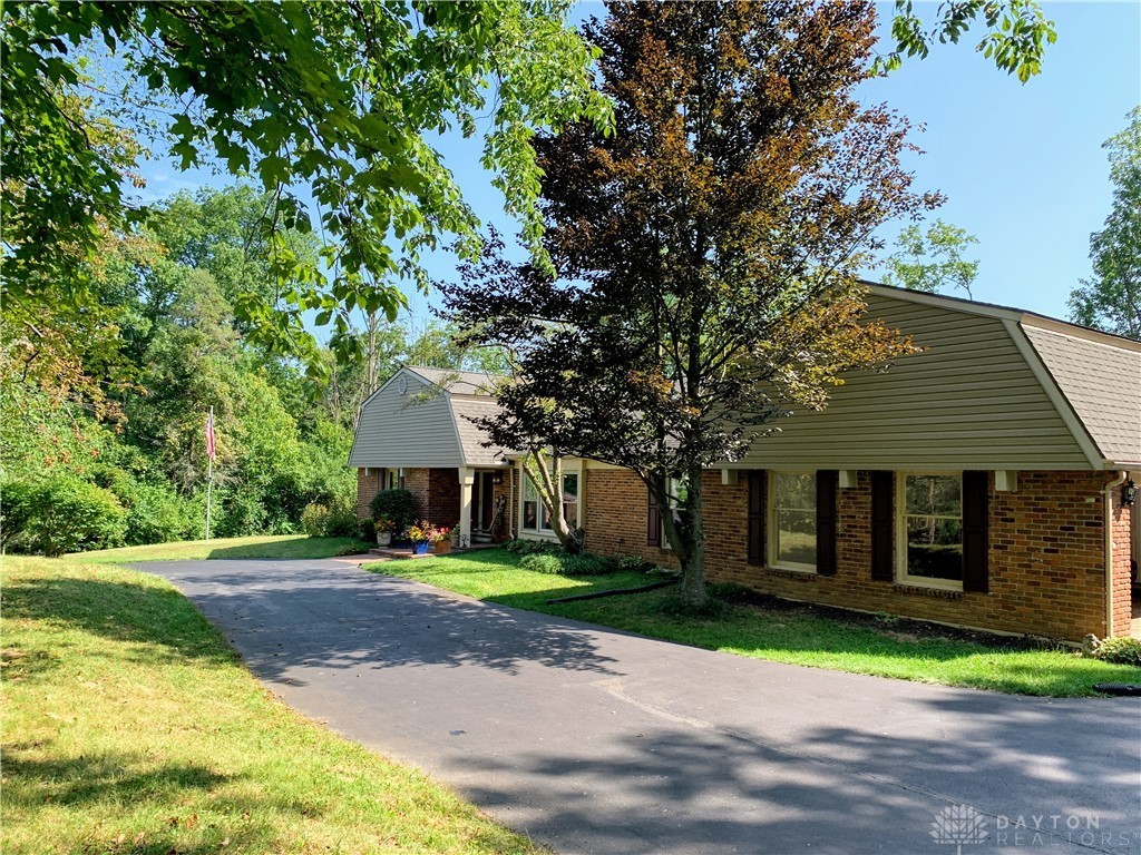 6518 Reigate Road Dayton, OH 45459 - Photo 74 of 86 Gallery Image 74