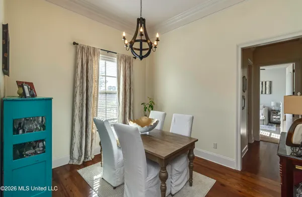 $690,000 | 308 East Lake Drive, Madison, MS 39110