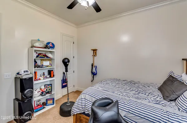 $690,000 | 308 East Lake Drive, Madison, MS 39110