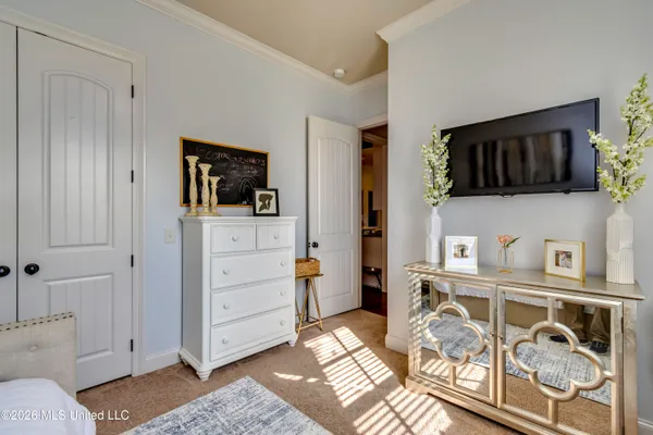 $690,000 | 308 East Lake Drive, Madison, MS 39110