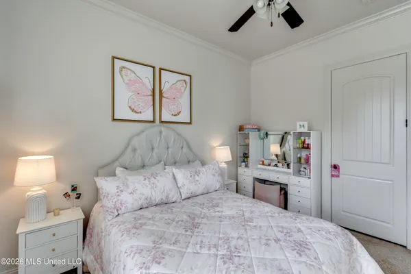 $690,000 | 308 East Lake Drive, Madison, MS 39110