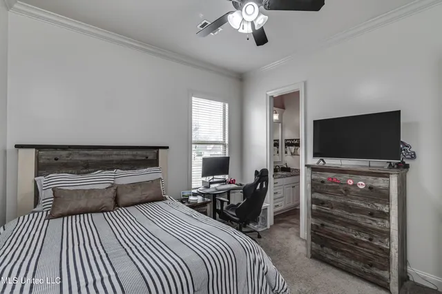 $690,000 | 308 East Lake Drive, Madison, MS 39110