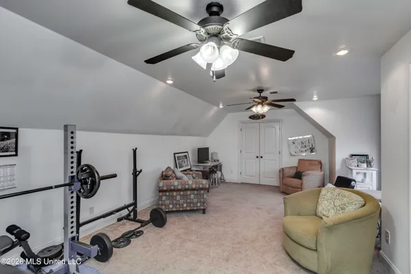 $690,000 | 308 East Lake Drive, Madison, MS 39110