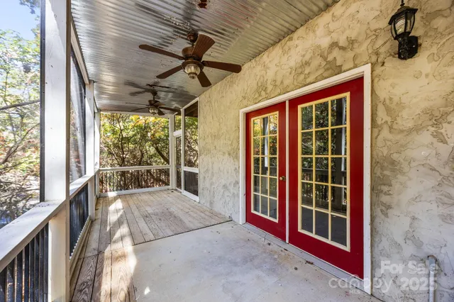 a view of a sign board