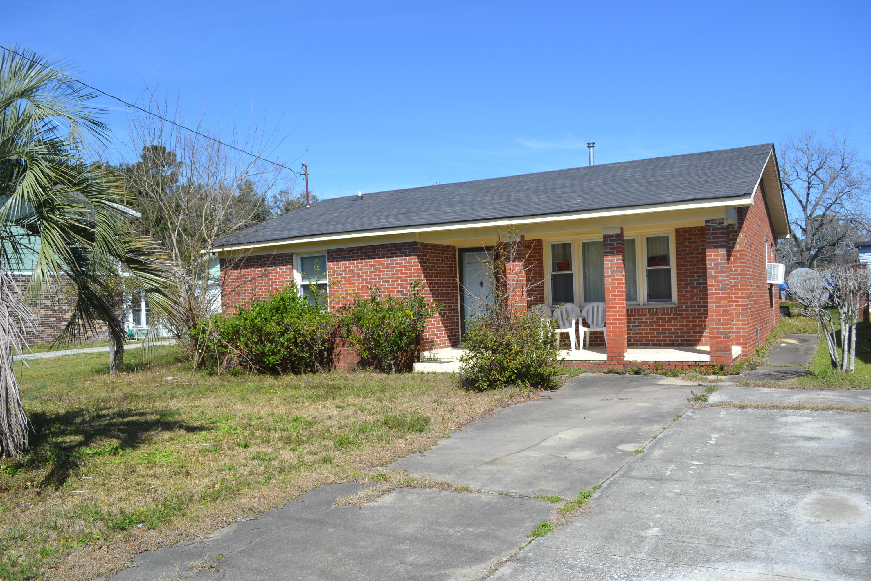 2512 Prince Street Georgetown, SC 29440 - Photo 2 of 16 DSC_0311