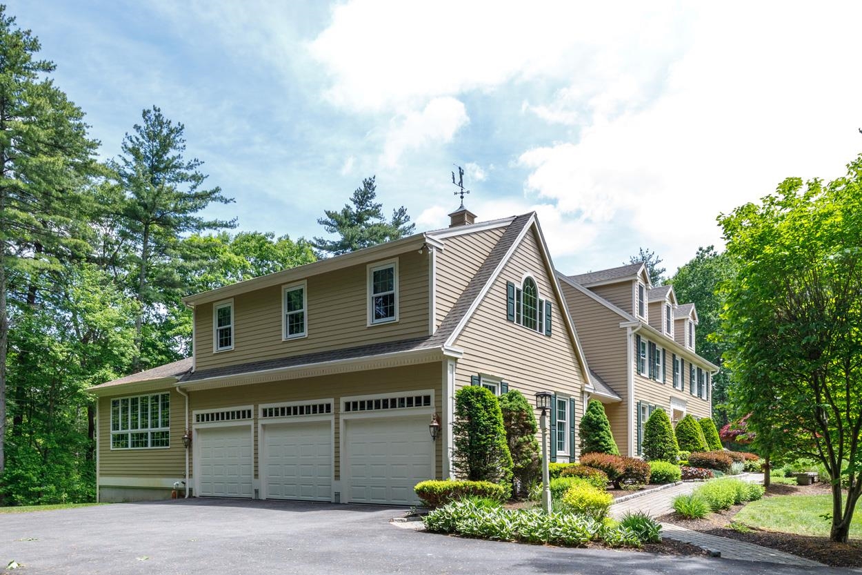 3 Aberdeen Street Windham, NH 03087 - Photo 3 of 57