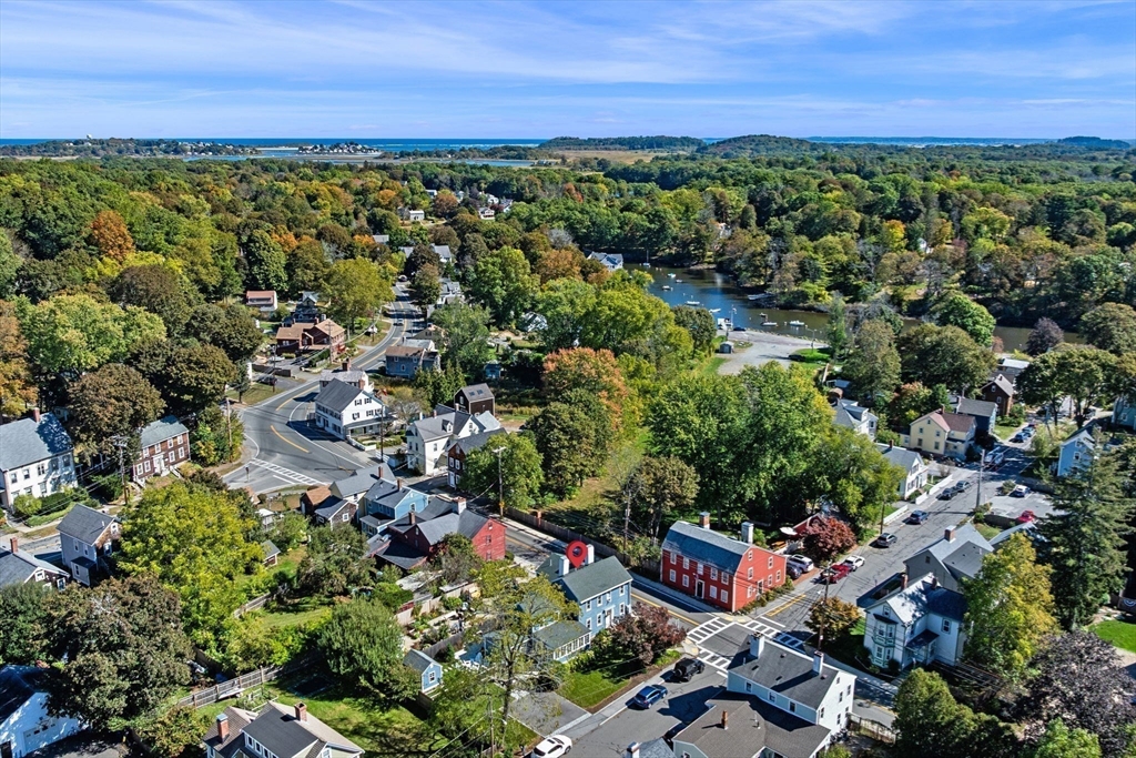 20 Summer Street, Unit 20 Ipswich, MA 01938 - Photo 40 of 42 a view of a city with lots of trees