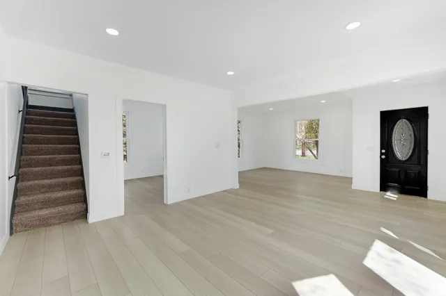 $299,900 | 4521 Covington Road, Fort Wayne, IN 46804