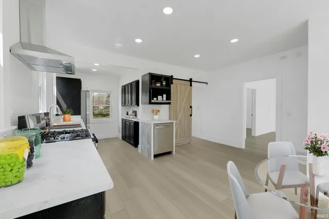 $299,900 | 4521 Covington Road, Fort Wayne, IN 46804