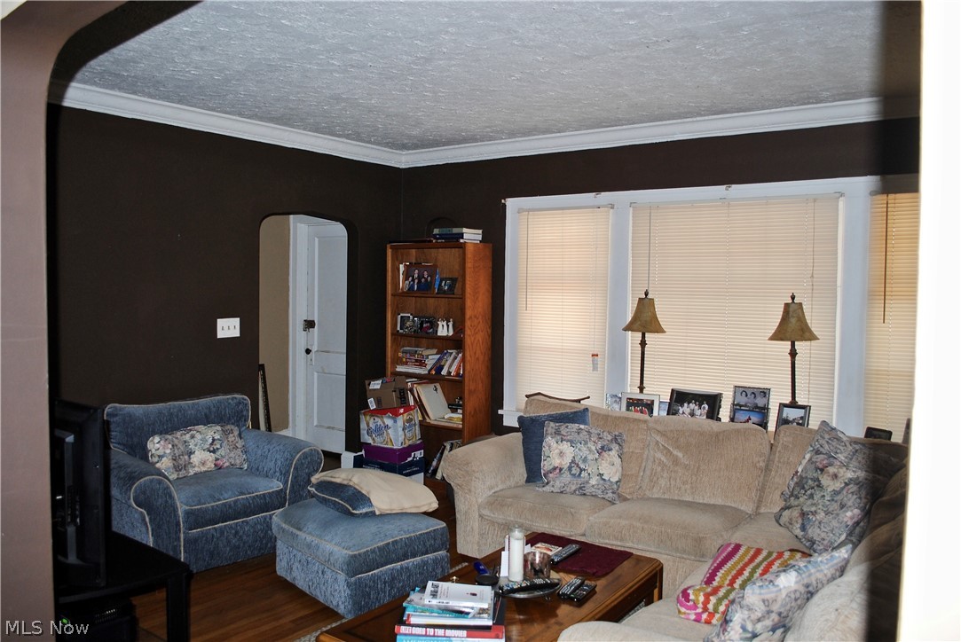 3251 Silsby Road Cleveland, OH 44118 - Photo 10 of 31 Gallery Image 10