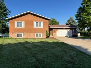 $348,000 | 137 Jacob Street, Hamburg, MN 55339