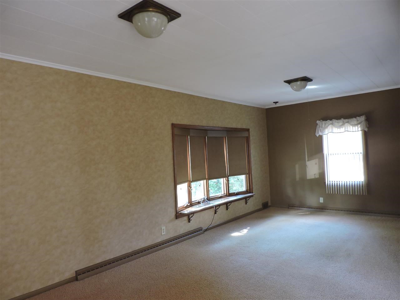 5319 North Prospect Road Peoria, IL 61614 - Photo 10 of 36 Gallery Image 10