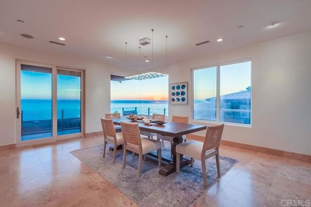 $4,000,000 | 1371 San Elijo Avenue, Cardiff-by-the-Sea, CA 92007