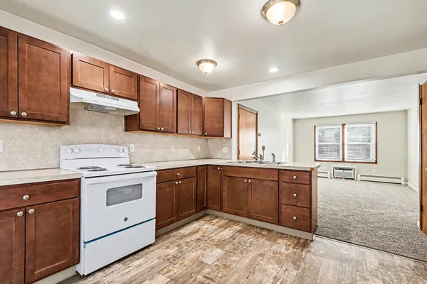 $586,900 | 3201 Marshall Avenue Southeast, Grand Rapids, MI 49508