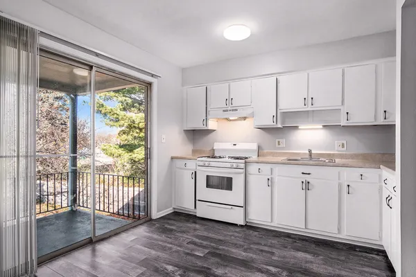 $586,900 | 3201 Marshall Avenue Southeast, Grand Rapids, MI 49508