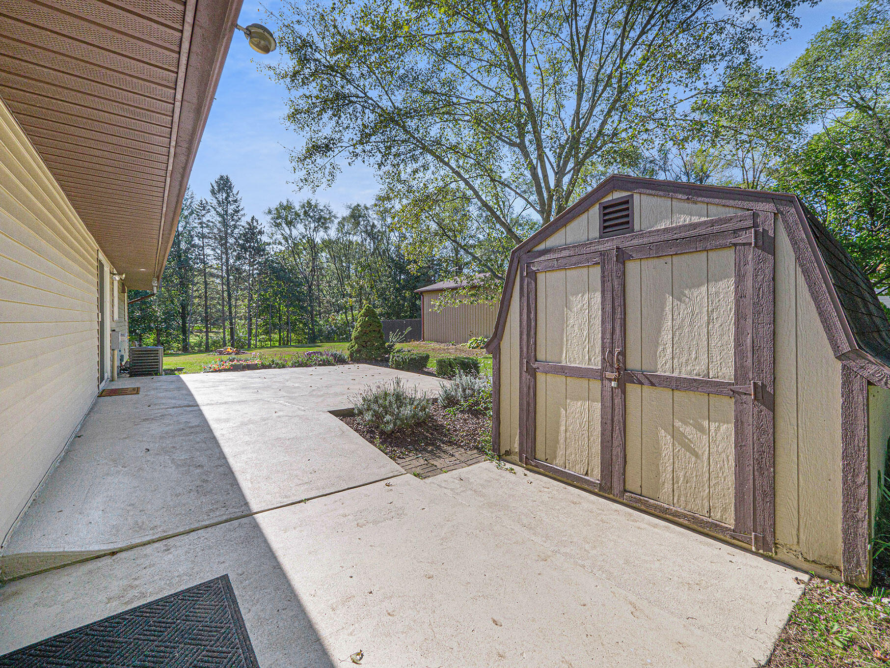 210 Hill Road Michigan Center, MI 49254 - Photo 27 of 40 27
