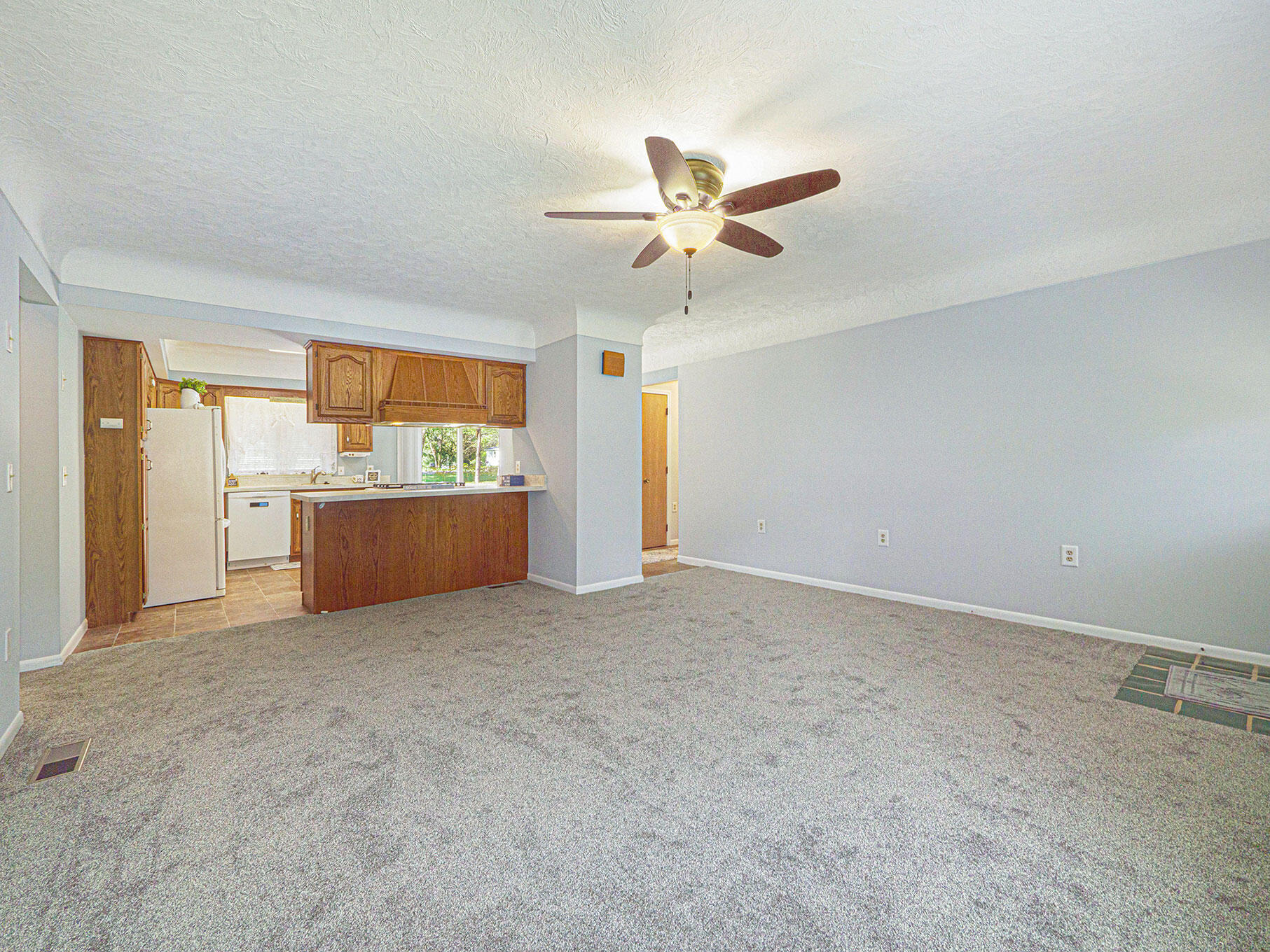 210 Hill Road Michigan Center, MI 49254 - Photo 7 of 40 7