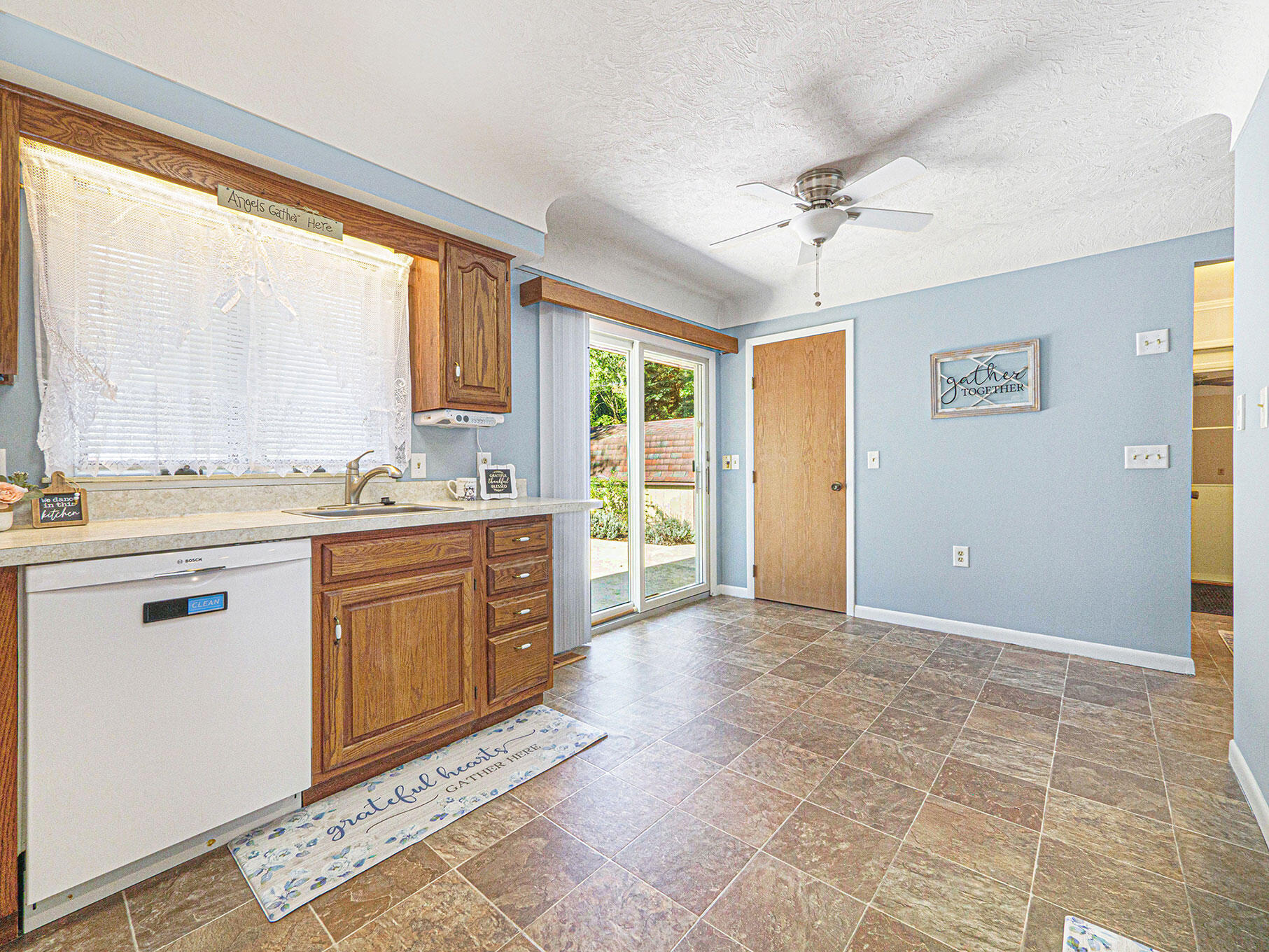 210 Hill Road Michigan Center, MI 49254 - Photo 8 of 40 8