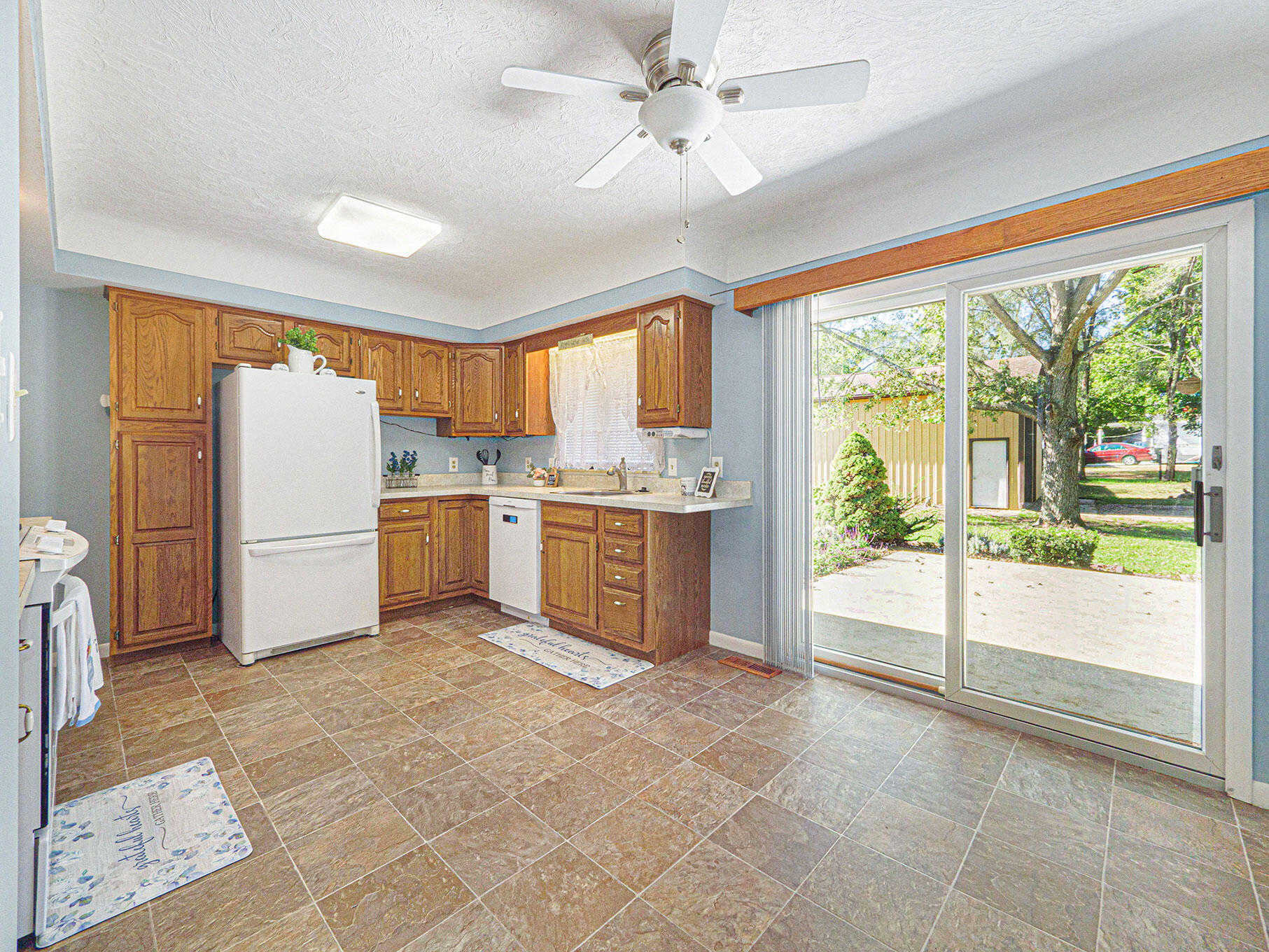210 Hill Road Michigan Center, MI 49254 - Photo 10 of 40 10