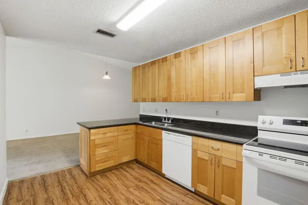 $3,100 | 3300 Jaywood Terrace, Unit 2160, Boca Raton, FL 33431