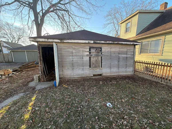 $75,000 | 389 Genessee Street, River Rouge, MI 48218