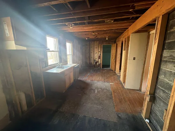 $75,000 | 389 Genessee Street, River Rouge, MI 48218