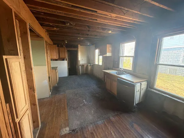 $75,000 | 389 Genessee Street, River Rouge, MI 48218