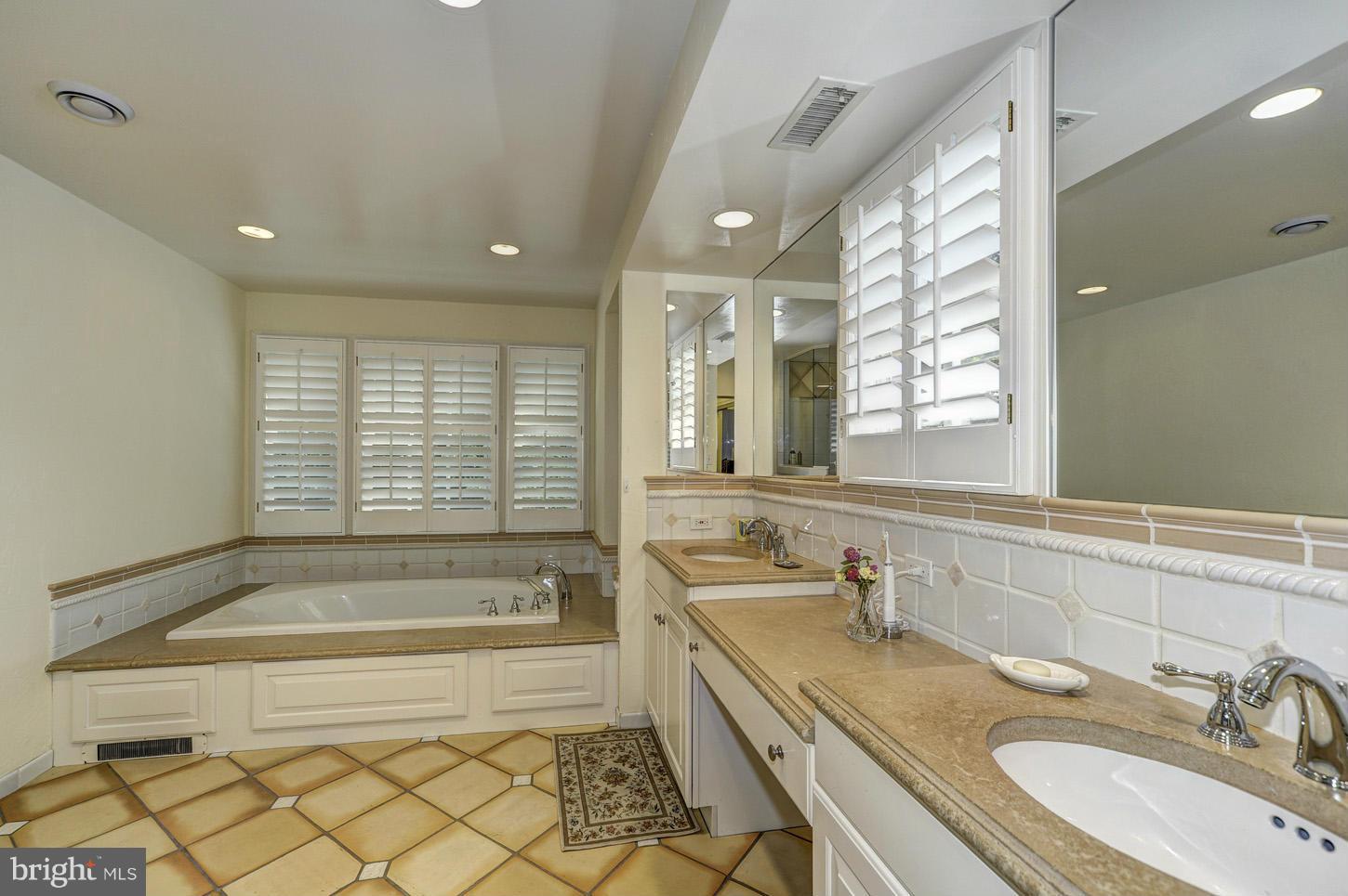 8043 Glendale Road Chevy Chase, MD 20815 - Photo 13 of 24 Bath (Master)